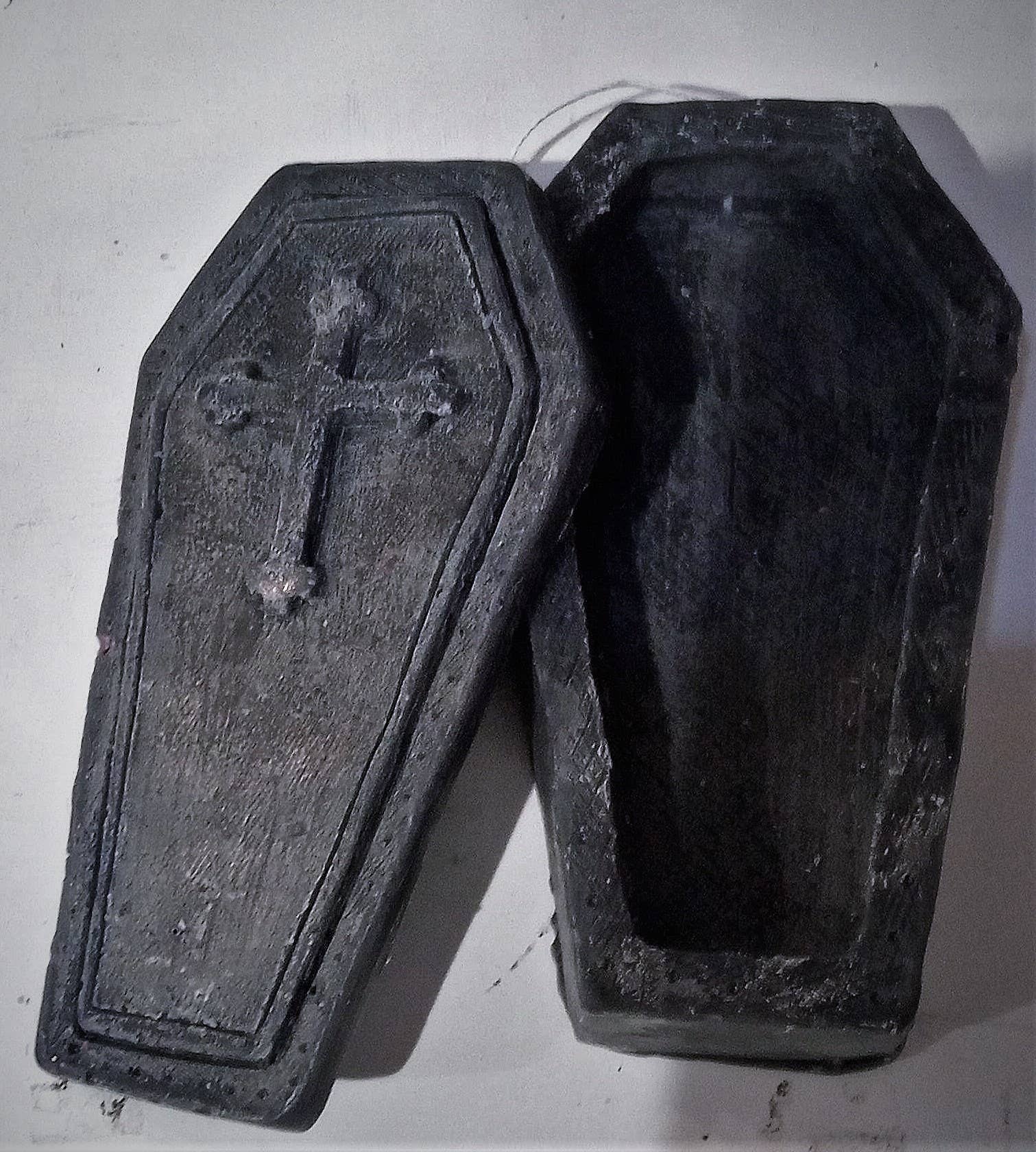 El Alquimista - Wholesale Novelty Candle - LARGE COFFIN CAJON CANDLES to bury enemies0