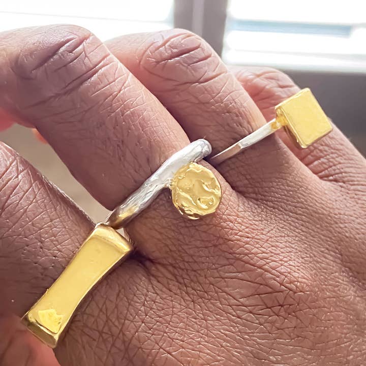 MOCA Jewellery - Wholesale Band/Stacked Ring - Circle Accent Ring3