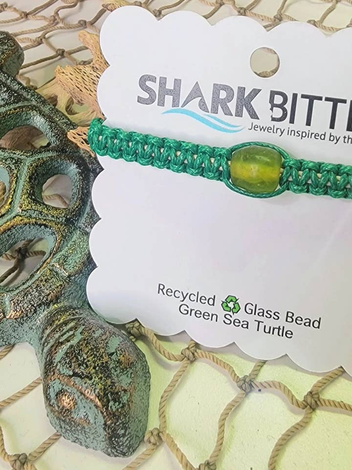 Grön havssköldpadda för wholesale av Shark Bitten