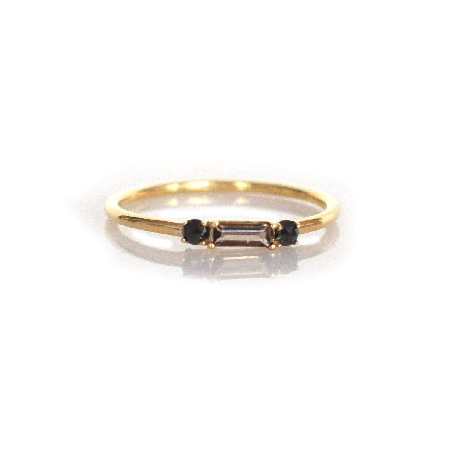 La Kaiser - Wholesale Ring met meerdere stenen - 14kt gouden Baguette Crush-ring met rookkwarts en zwarte diamanten