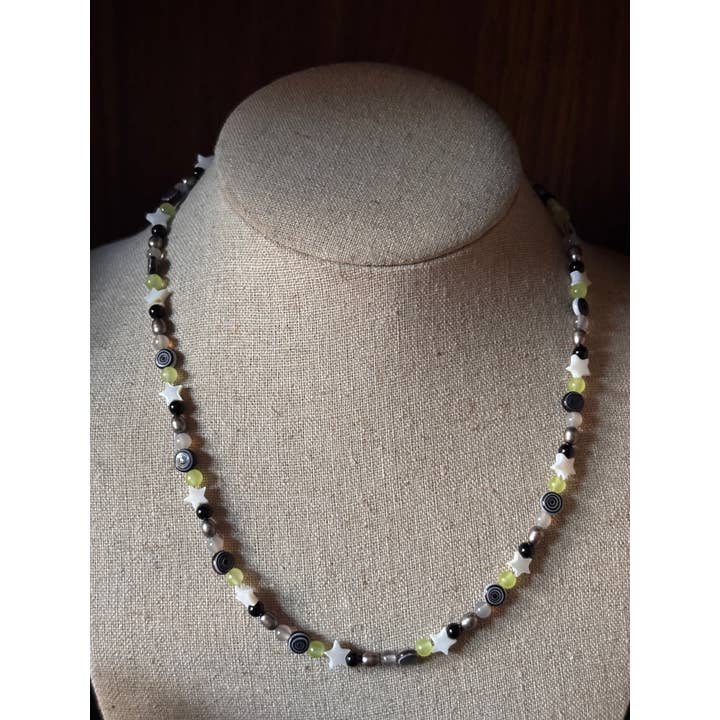 Collana Fata Nera + Verde | Whimsigoth | Fairycore per la vendita all'ingrosso da parte di Crafty Little Guys