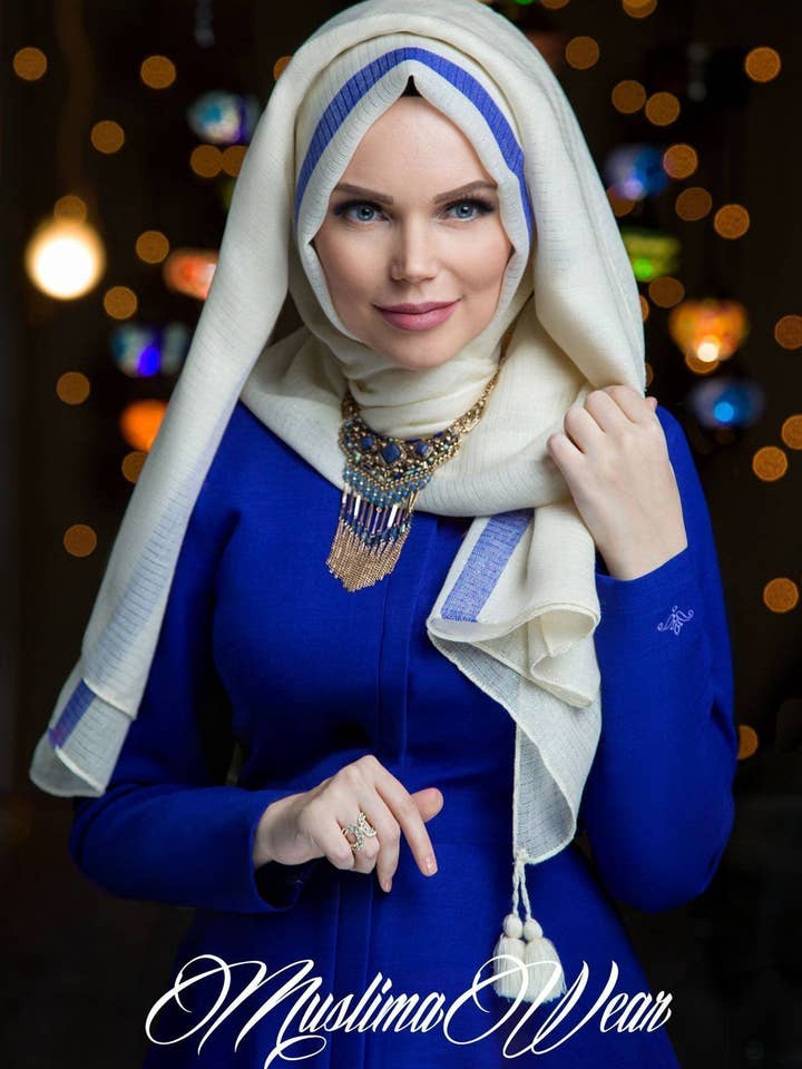 Queen Hijab Cream White for wholesale by Muslima Wear