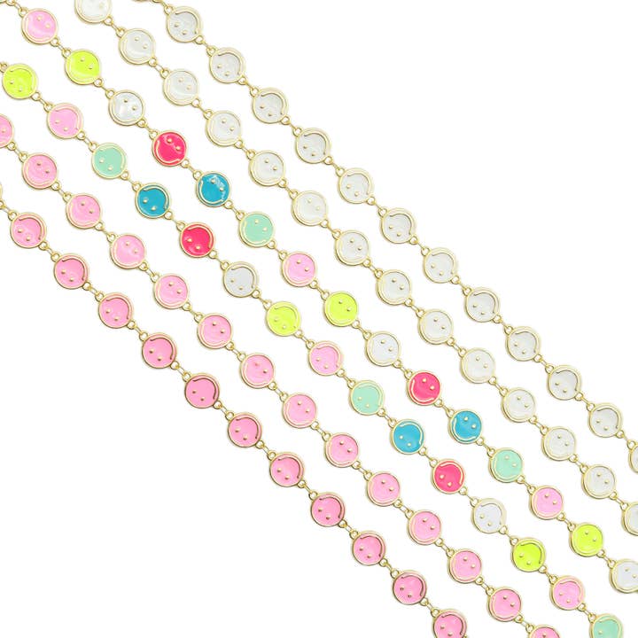 BestBeads&Beyond – Großhandel Gliederhalskette – Hochwertige Smiley-Gesichtskette, rosa und weiß, Emaille, Artikelnummer #LX212