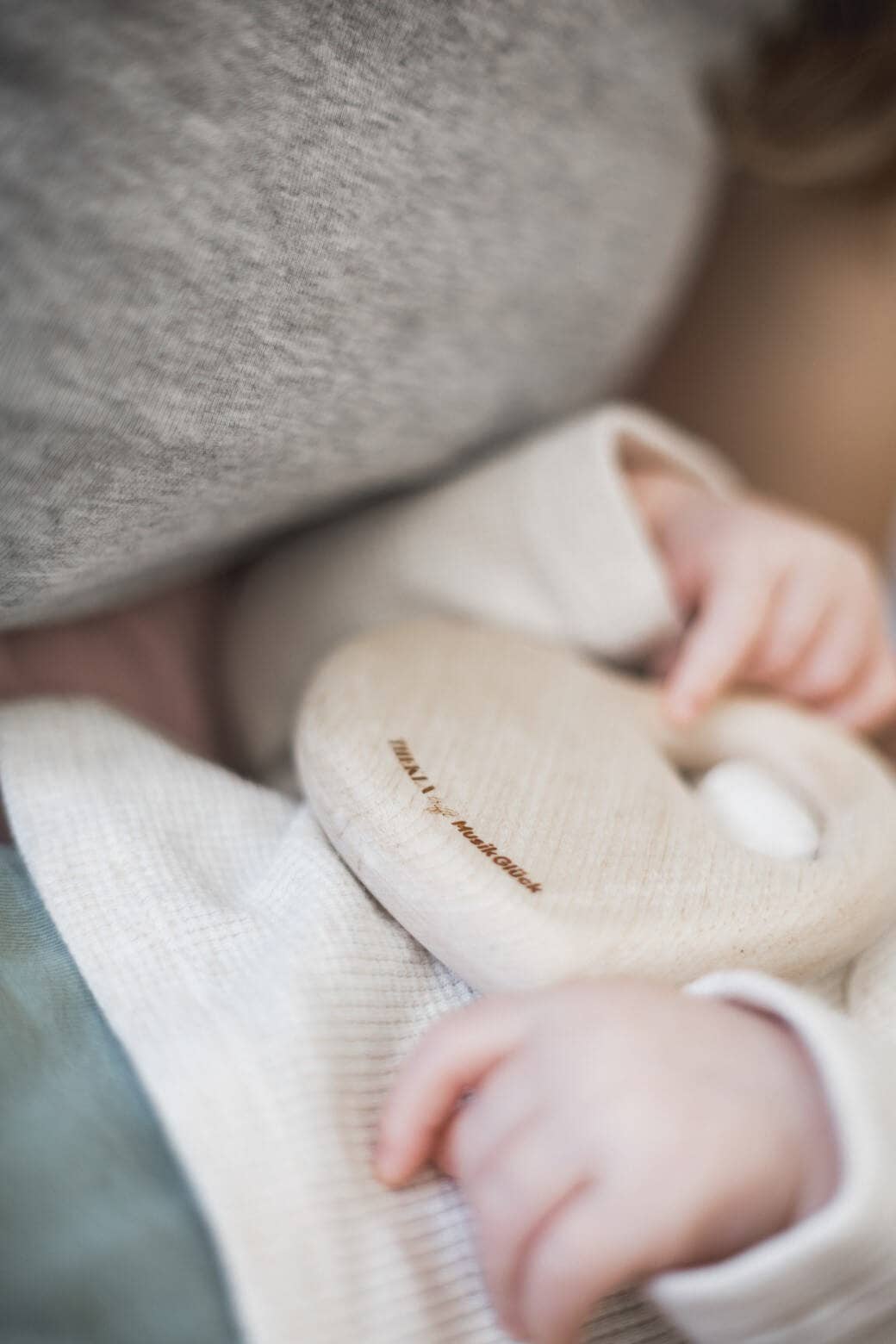 MusikGlück - Wholesale Wood Toy - Kids - Baby rattle grasping toy "close to the heart" | Baby rattle | Wooden toy7