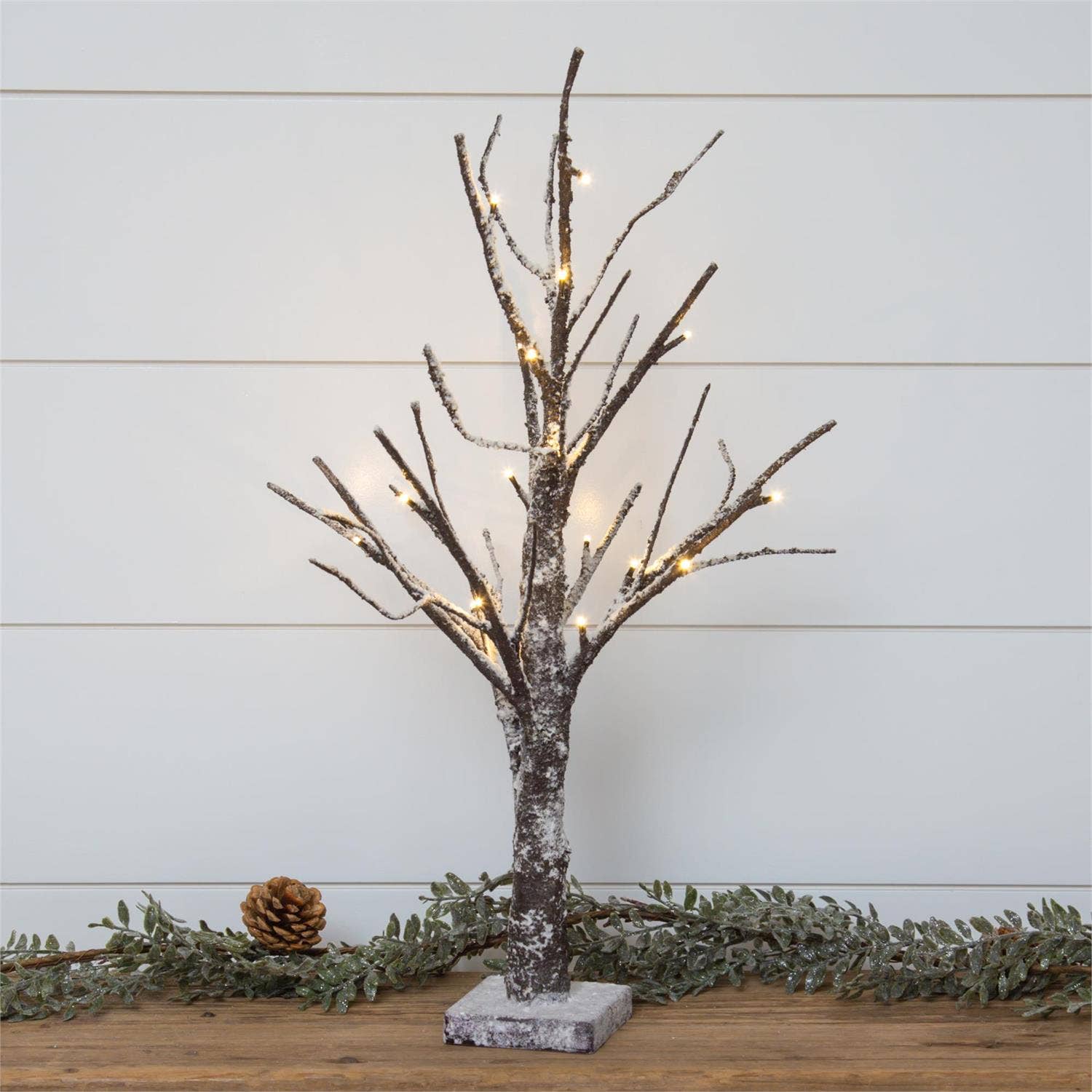 Audrey's Home & Gift – wholesale Konstgjord julgran – Led snöig brun björkträd (PC)2