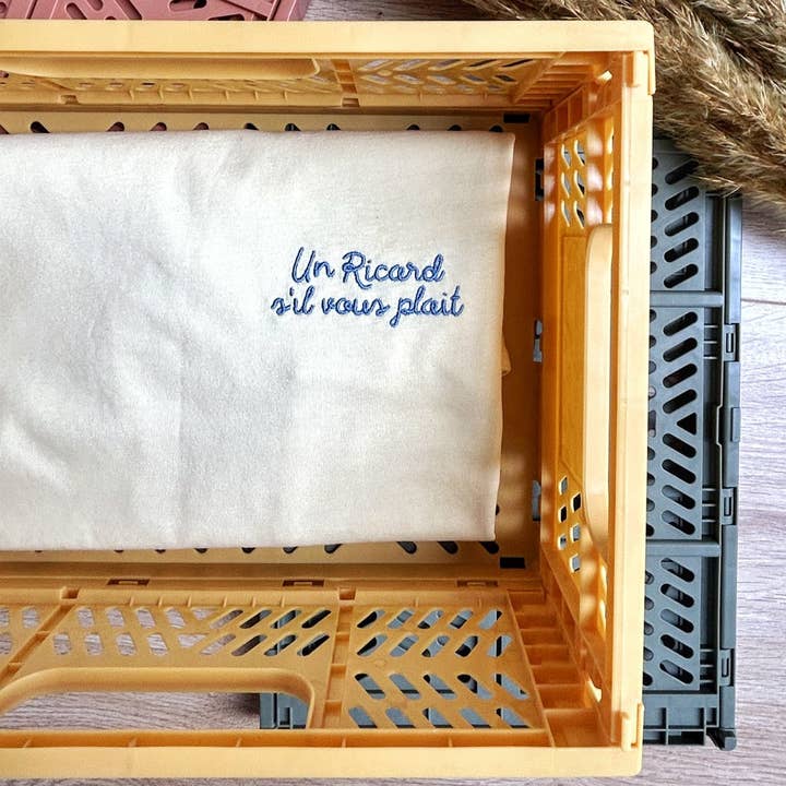 Broderad t-shirt – Un Ricard s’il vous plaît för wholesale av Juste un t-shirt