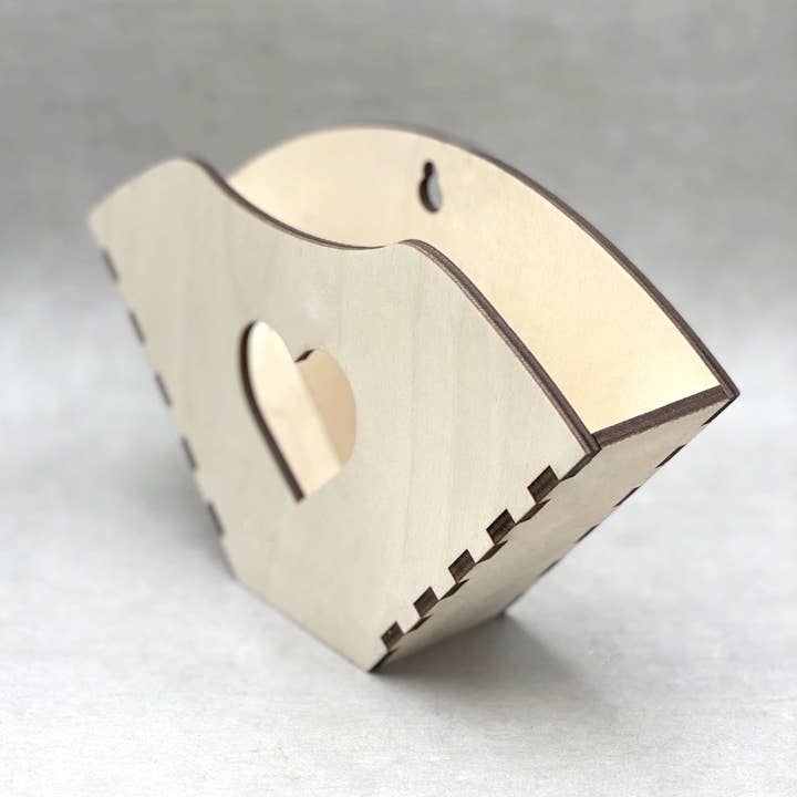 Heart Coffee Filter Holder, Eco Friendly Baltic Birch for wholesale by Kainor