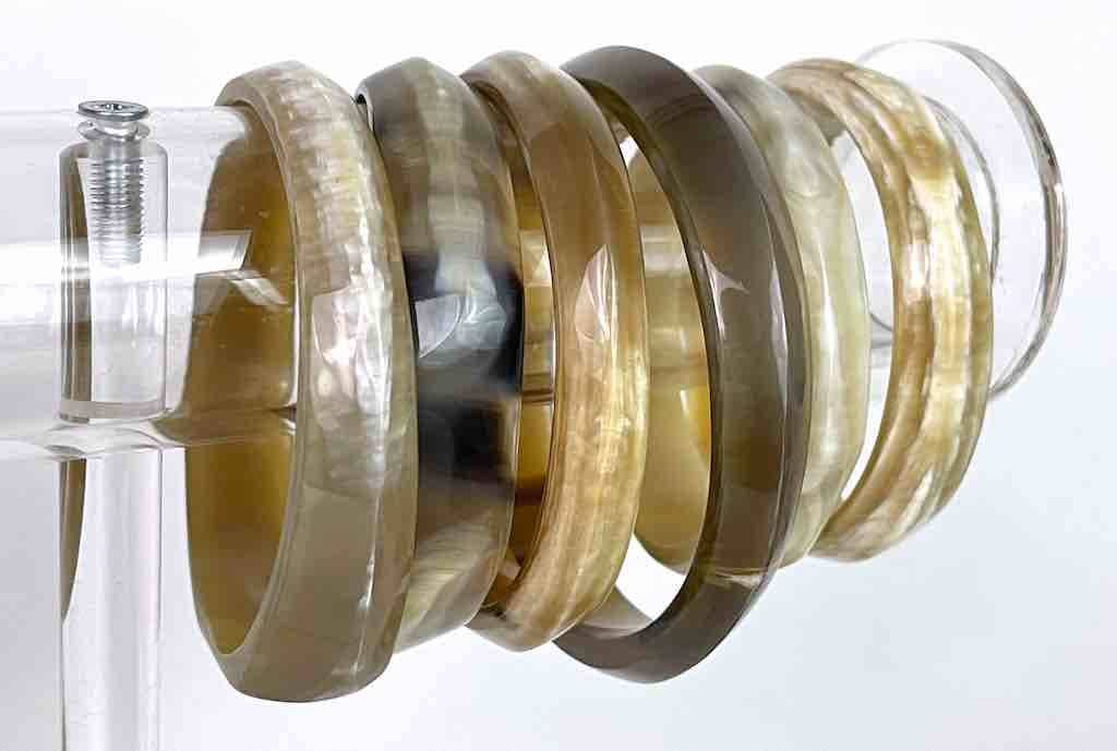 The Niger Bend - Wholesale Bangle Bracelet - Irregular shape African cow horn bangle, assorted shades1