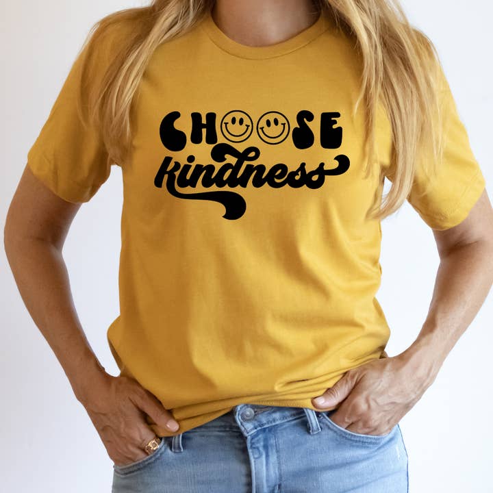 Kies Kindness Graphic T-shirt voor wholesale door Londas Trendy Tees