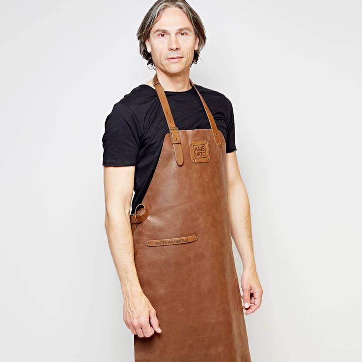 Amsterdam Heritage Men's - Wholesale Apron - Vista | Men’s Durable Leather Apron for Grilling & Crafting2