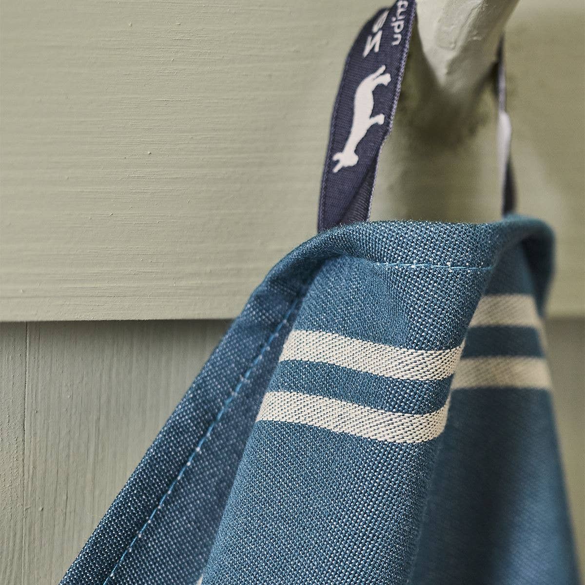 Sylvie Thiriez - Wholesale Dishcloth - Torchon jacquard Coeur vallée blue1