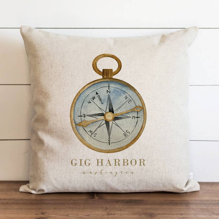 Housse de coussin Compass Location pour la vente par Porter Lane Home