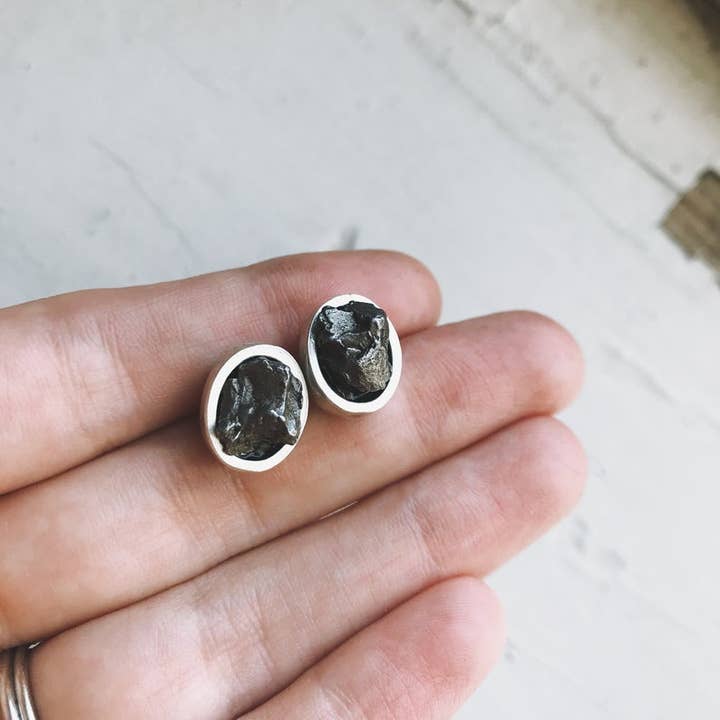 Oval Stud Earrings with Authentic Meteorite for wholesale by Yugen Handmade