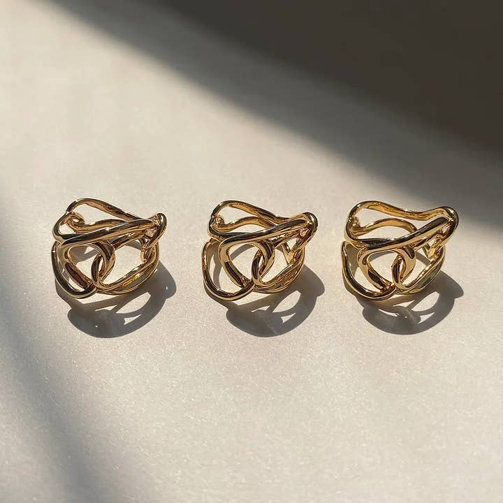 0255 Guldkedjering för wholesale av Dalbit New York Jewelry