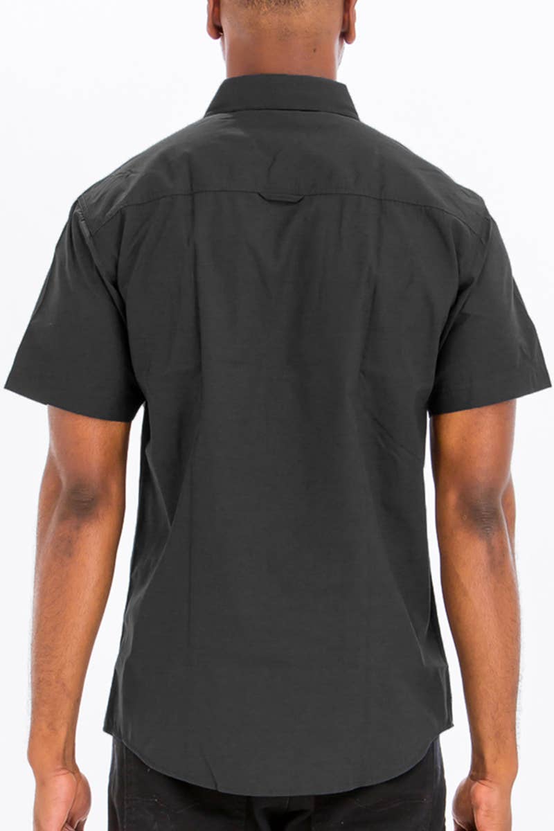 WEIV - Vente Chemise à col boutonné – homme - Chemise boutonnée à manches courtes et à deux poches sur la poitrine1