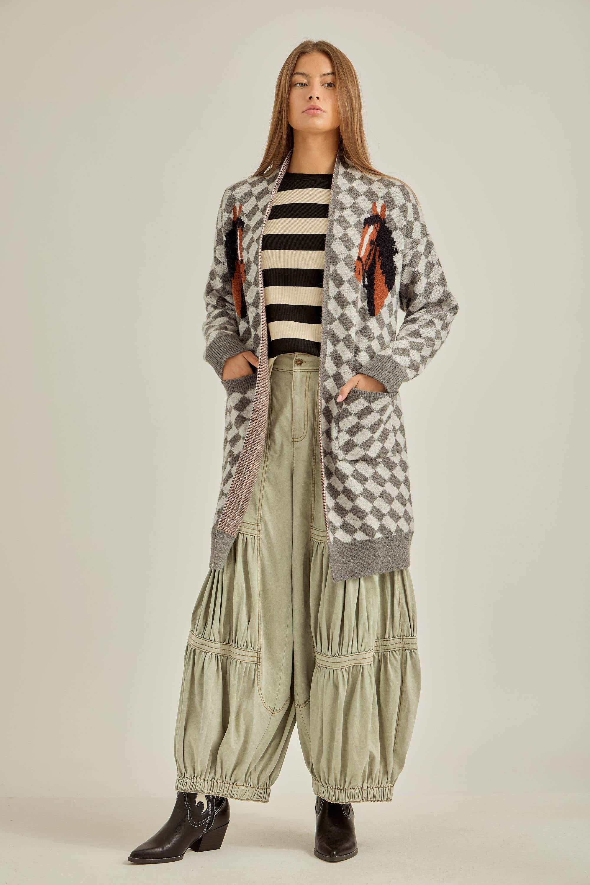 Avoine/Noir Top à rayures audacieuses de haute qualité en vente sur Faire8