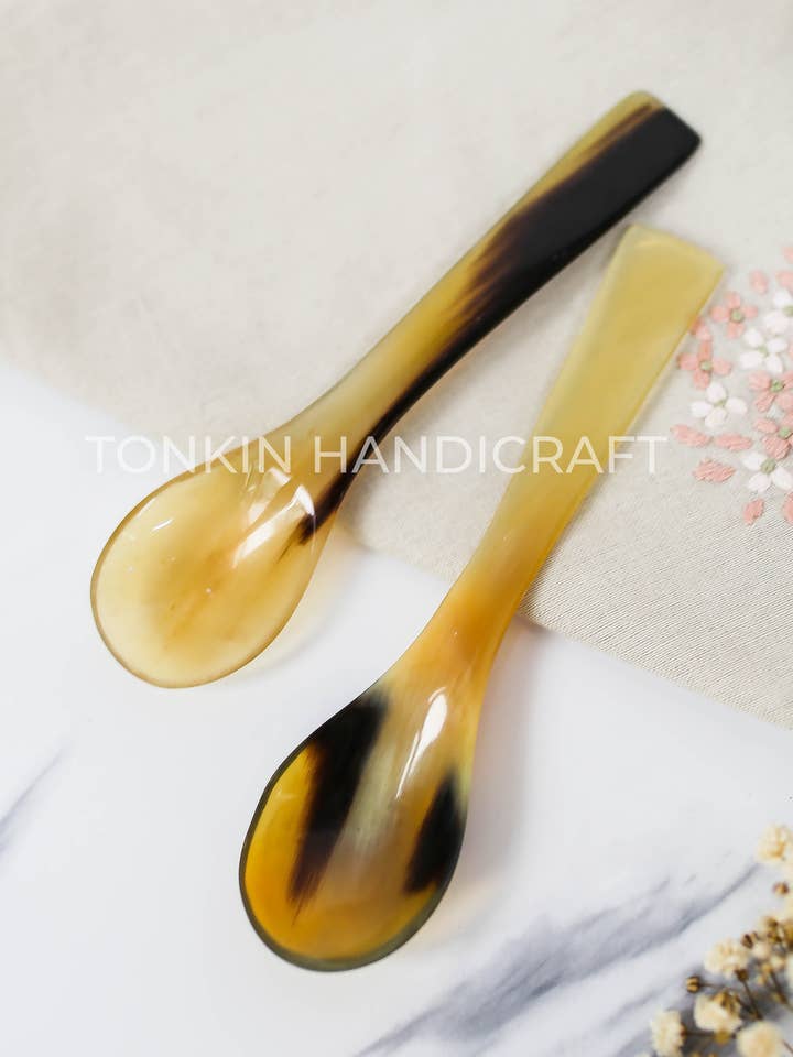 Horn Spoon 07 for wholesale by Tonkin Handicraft
