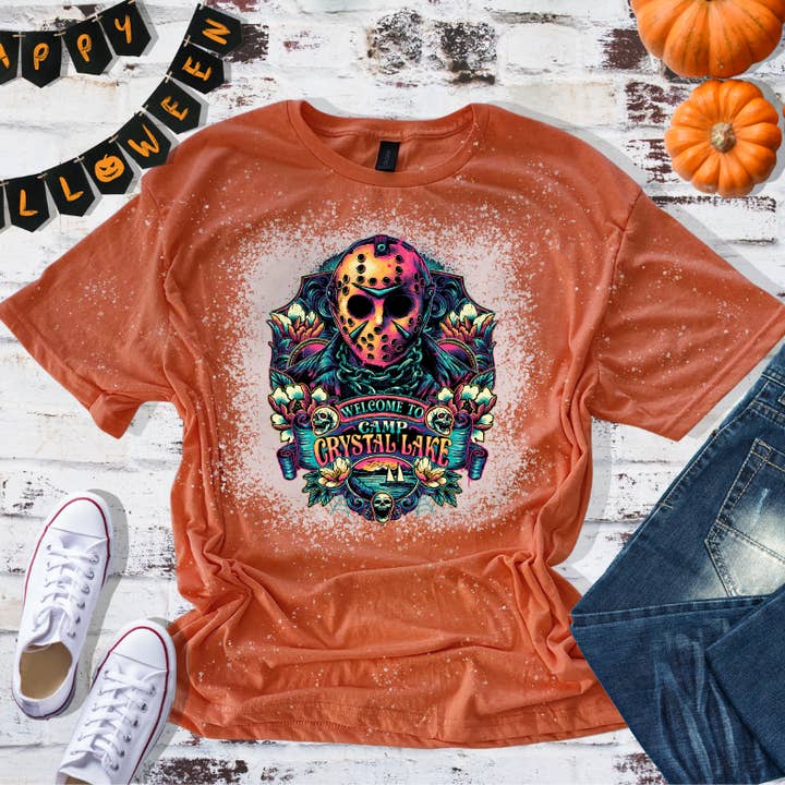 Camiseta Crystal Lake por atacado de Rustic Pineapple