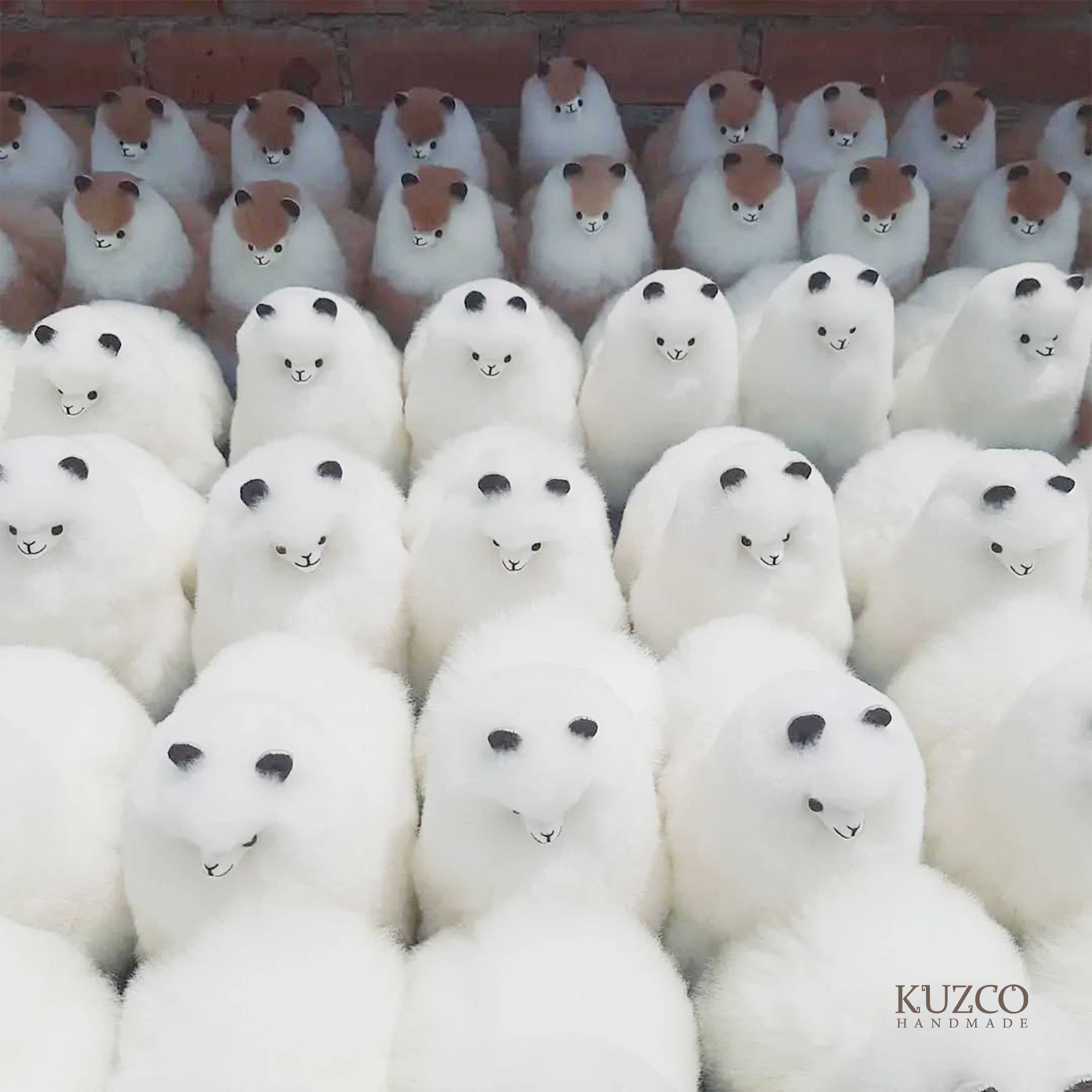 KuzcoHandmade - Wholesale Stuffed/Plush Toy - Kids & Baby - Alpaca Fur Stuffed Animal, 10" – Pack of 50 & 100 units8