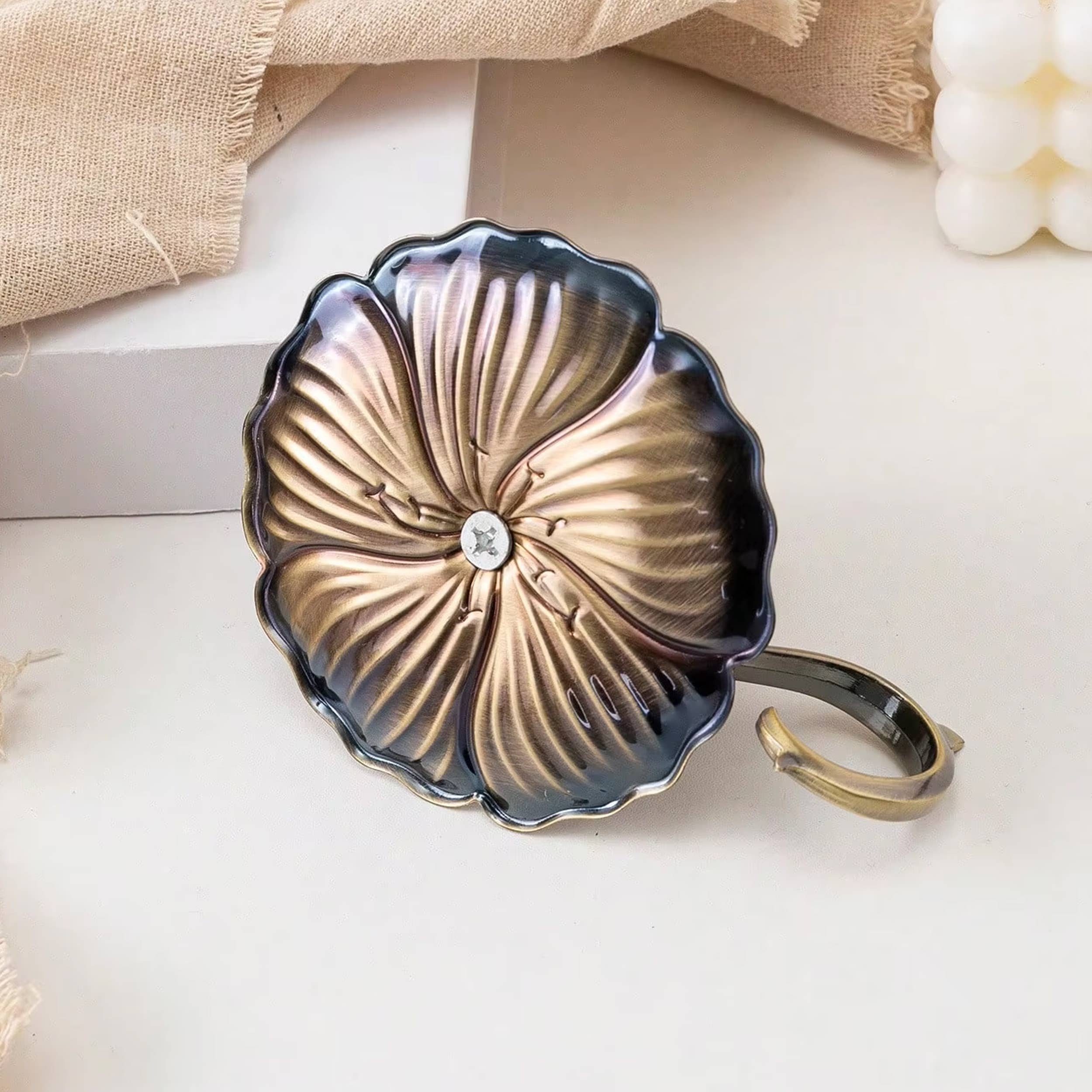 La Bella Monte - Wholesale Sculpture - European Style Handicraft Candle Holder For Holiday Décor2