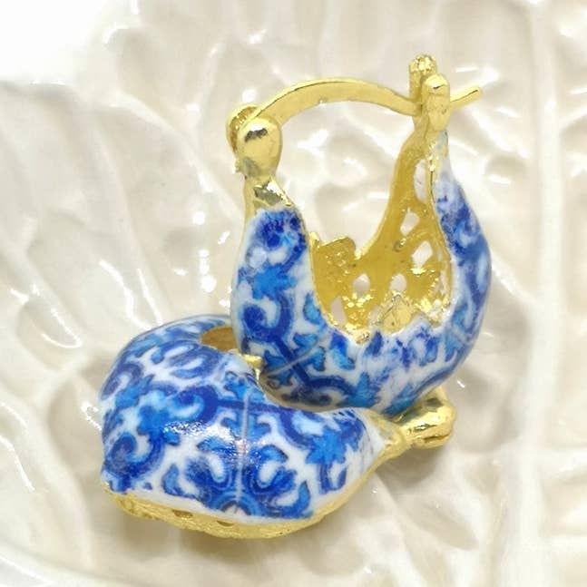 Small Creole Earrings, Minimalist Filigree Jewel, Hinged Gol for wholesale by LUSO TILES JEWELRY