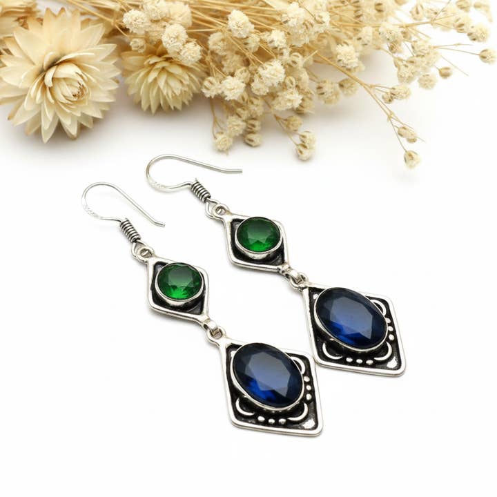 Tanzanit- och Grön Kvartsörhängen för wholesale av Produtos Namasté