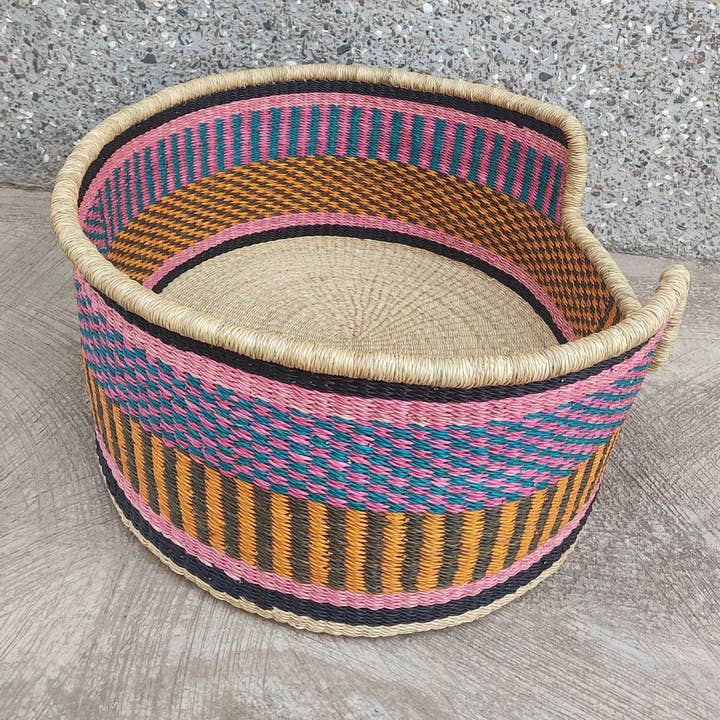 African Heritage LLC - Wholesale Pet Bed - Dog - Dog bed furniture | Large dog bed | Custom pet bed | Unique3