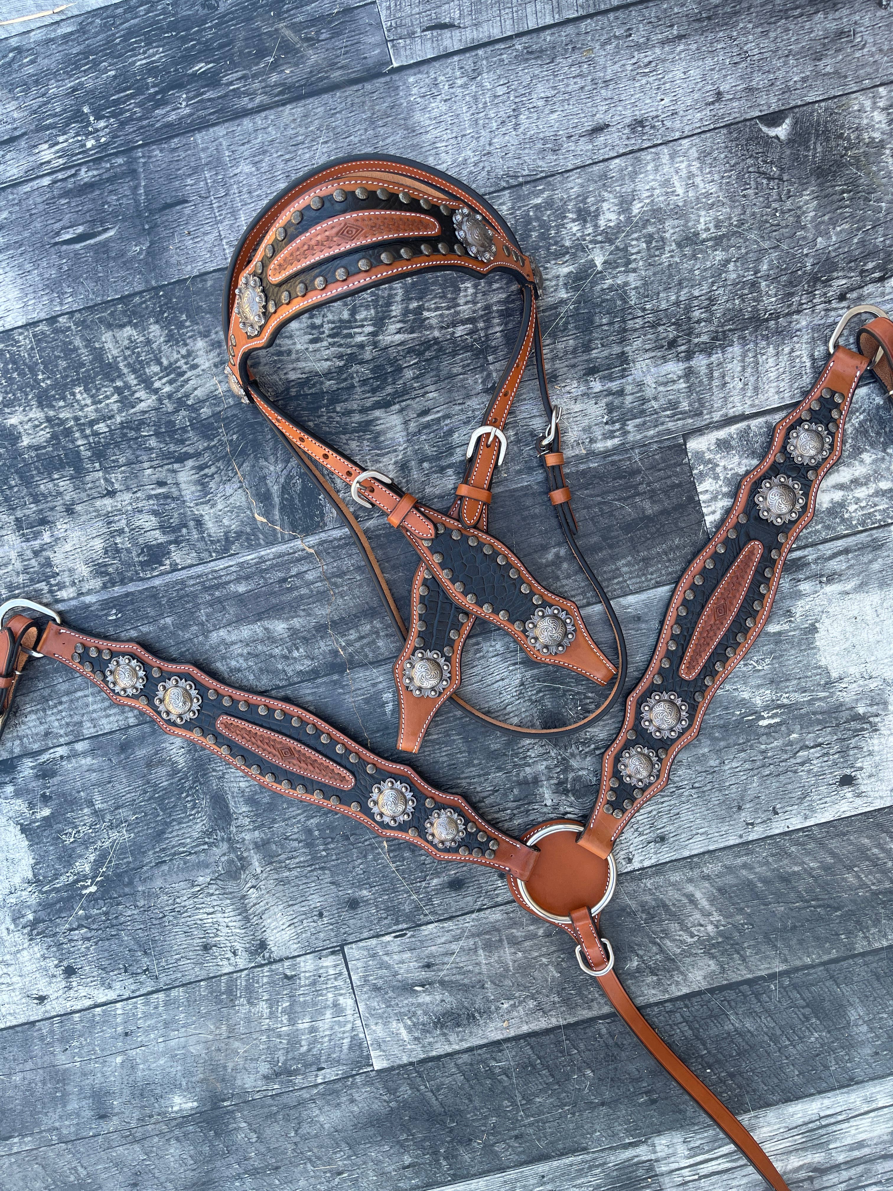 Schulz Equine - Vendita all'ingrosso Attrezzatura da equitazione - Set copricapo e colletto pettorale Jesse James6