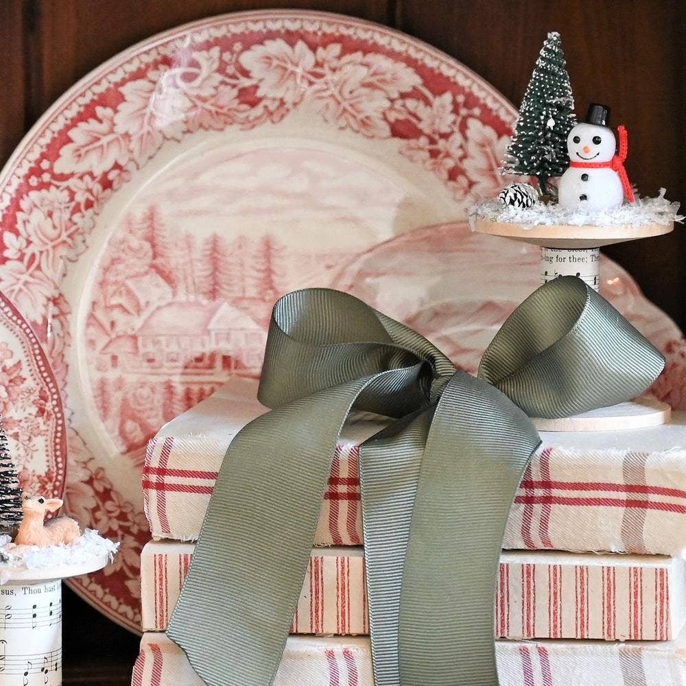 Factory Direct Craft - Wholesale Decorative Tabletop Object - 1-1/2" Miniature Flocked Snowmen (Bag of 10)1