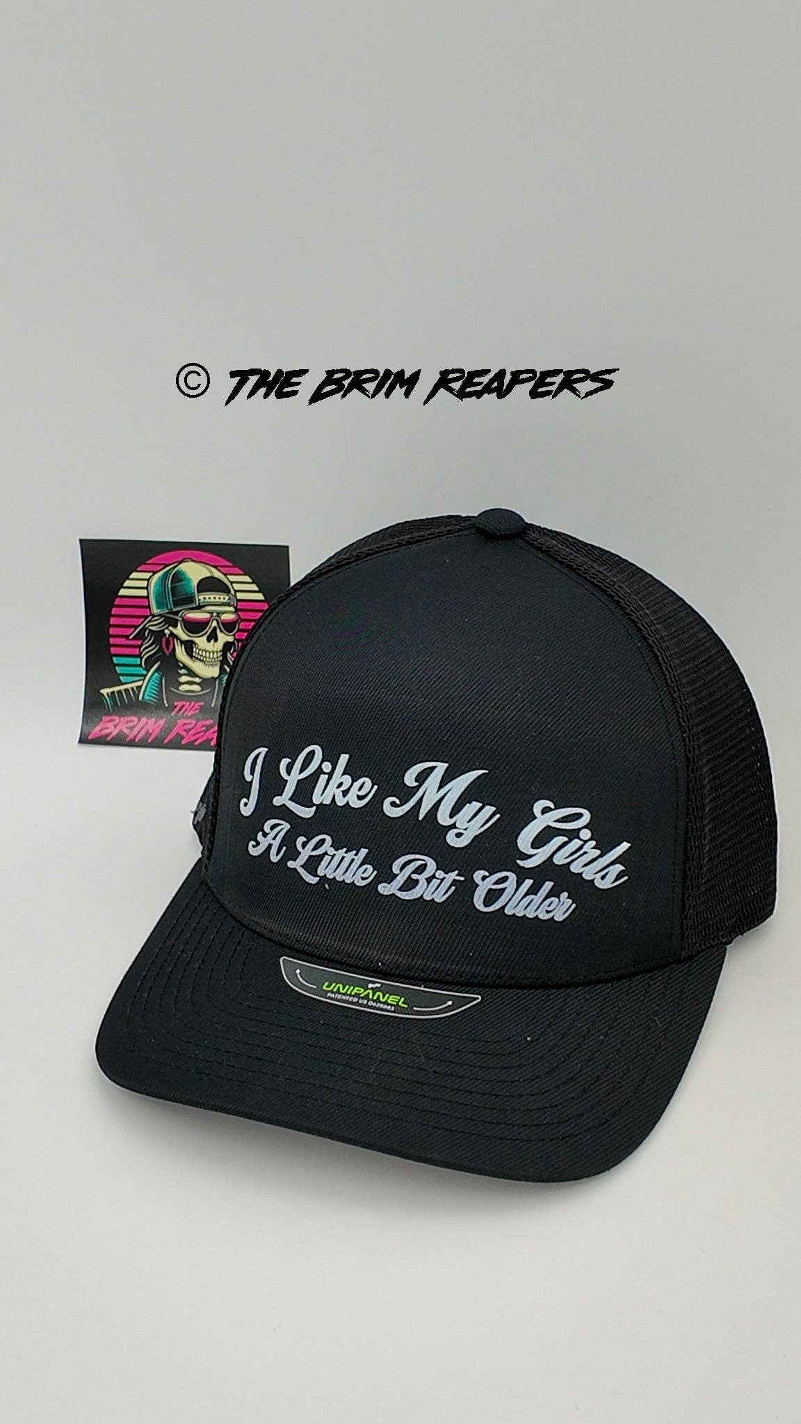 The Brim Reapers – Engroshandel Trucker hat - Herre – Jeg kan godt lide mine piger en smule ældre hat9