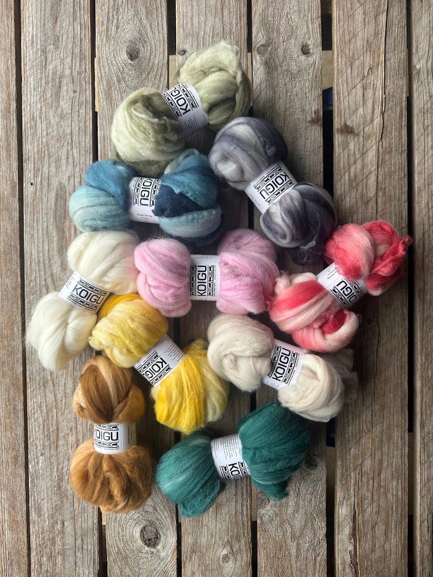 Koigu Wool Designs – wholesale Yarn – Merino Fiber - 50g Roving Bundles7