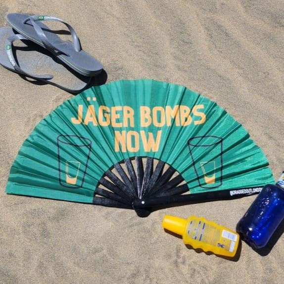 Ventaglio Jagerbombs Bamboo Clack per la vendita all'ingrosso da parte di Dragged out