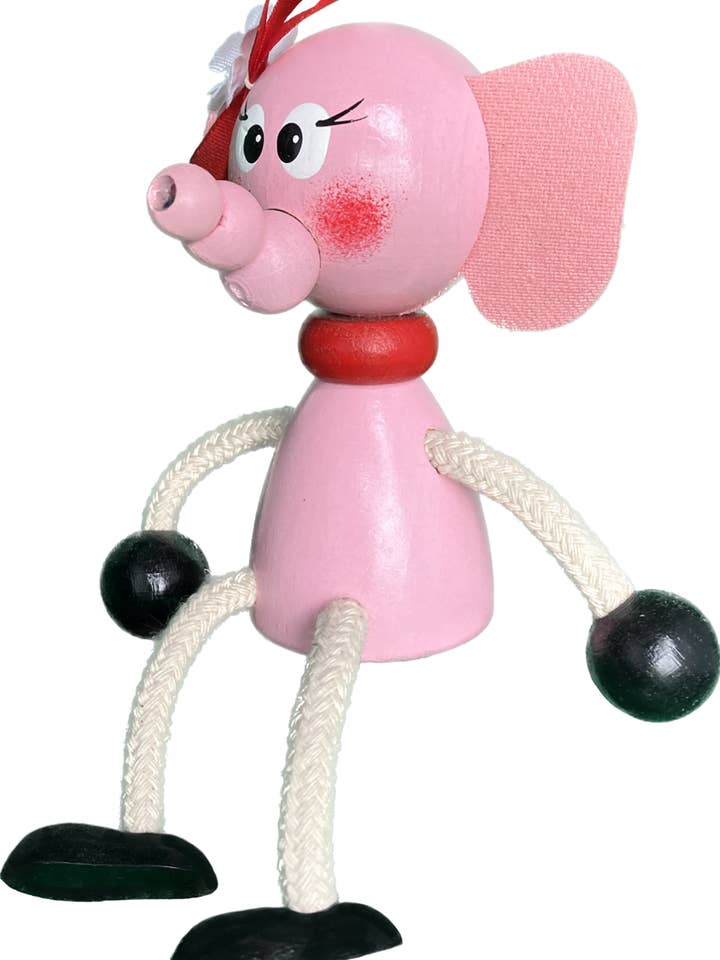 Houten Zittend Speelgoed - Olifantenmeisje - Handgemaakt voor wholesale door Toywood