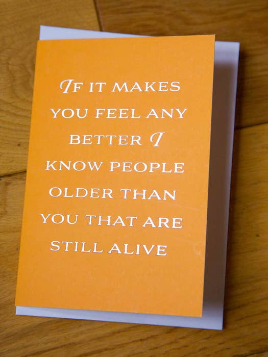 Sjovt fødselsdagskort - FOIL - Feel better for engroshandel hos Comedy Card Company