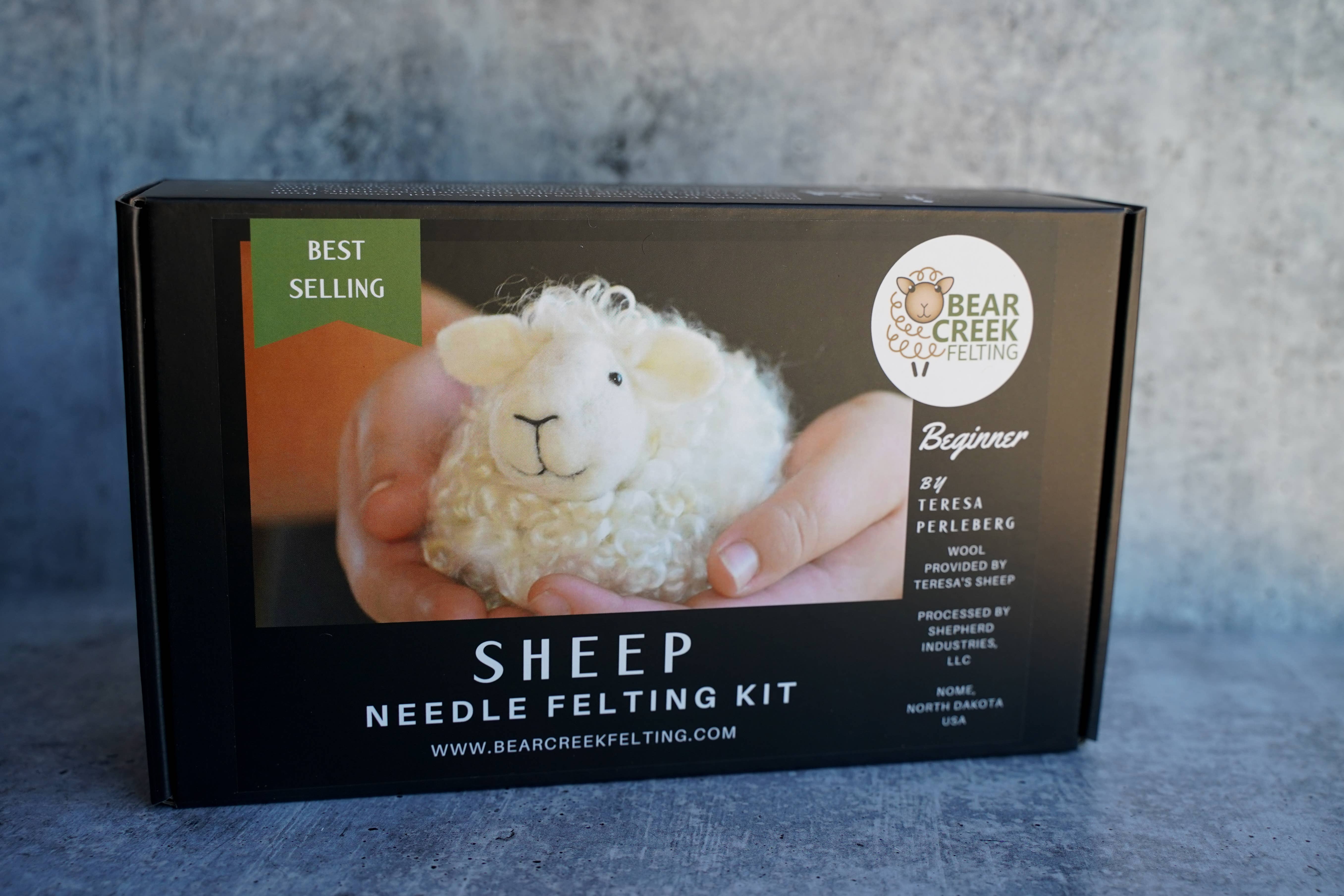 Bear Creek Felting - Wholesale DIY Craft Kit - Sheep Needle Felting Kit10
