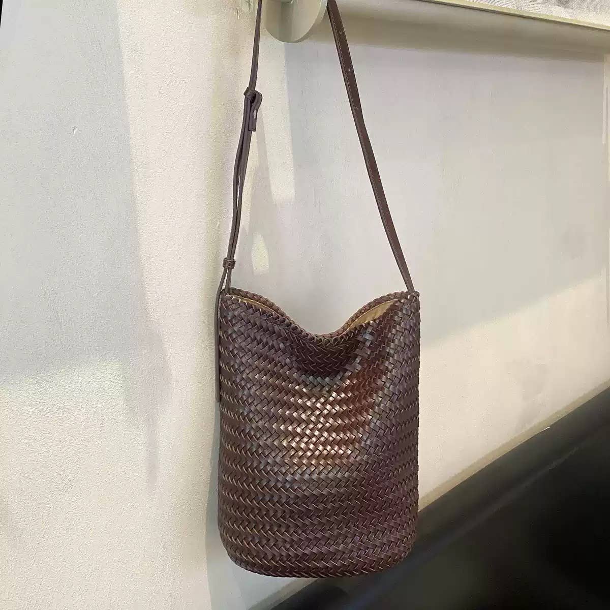 Sook Stainable - Wholesale Shoulder Bag - Women's - Leather Weaving Braid Bucket Shape Shoulder Crossbody Bag1