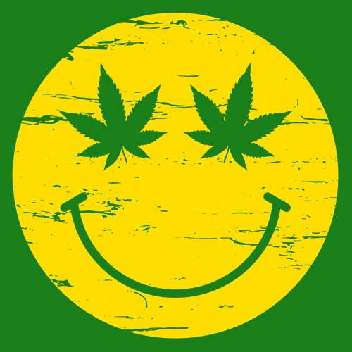 Feelin Good Tees - Wholesale Screen Printed T-Shirt - Unisex - Weed Smile Face25