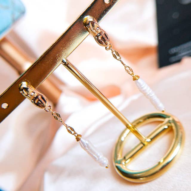 Pompon La Tulipe - Wholesale Dangle Earrings - Zucchini Baroque Pearl Drop Earrings7