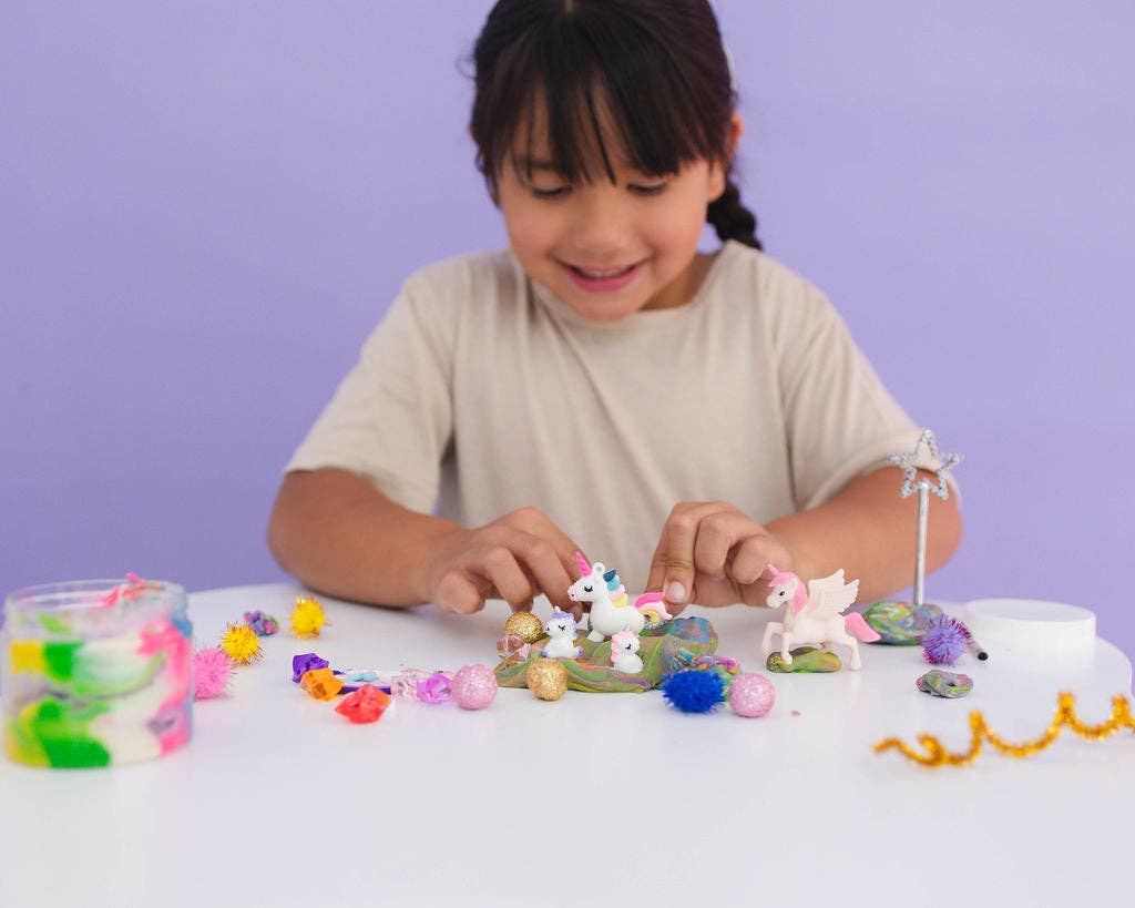 ToyBoxTown - Wholesale Toy Set - Kids - Unicorn Dreams Mini Sensory Kit  Sensory Play, Cognitive Development and Fine Motor Skills, Tactile Activities for On The Go, Sensory Toys for Preschoolers and Kids Ages 4, 5, 6, 7, 86