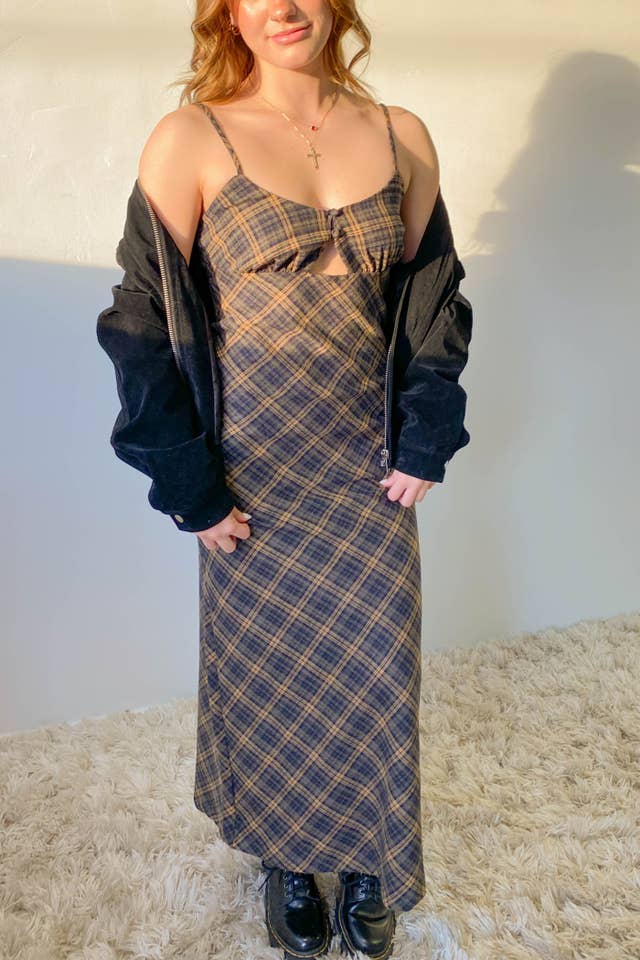 Nectar Clothing – Großhandel Kleid – Damen – Kariertes Maxikleid6