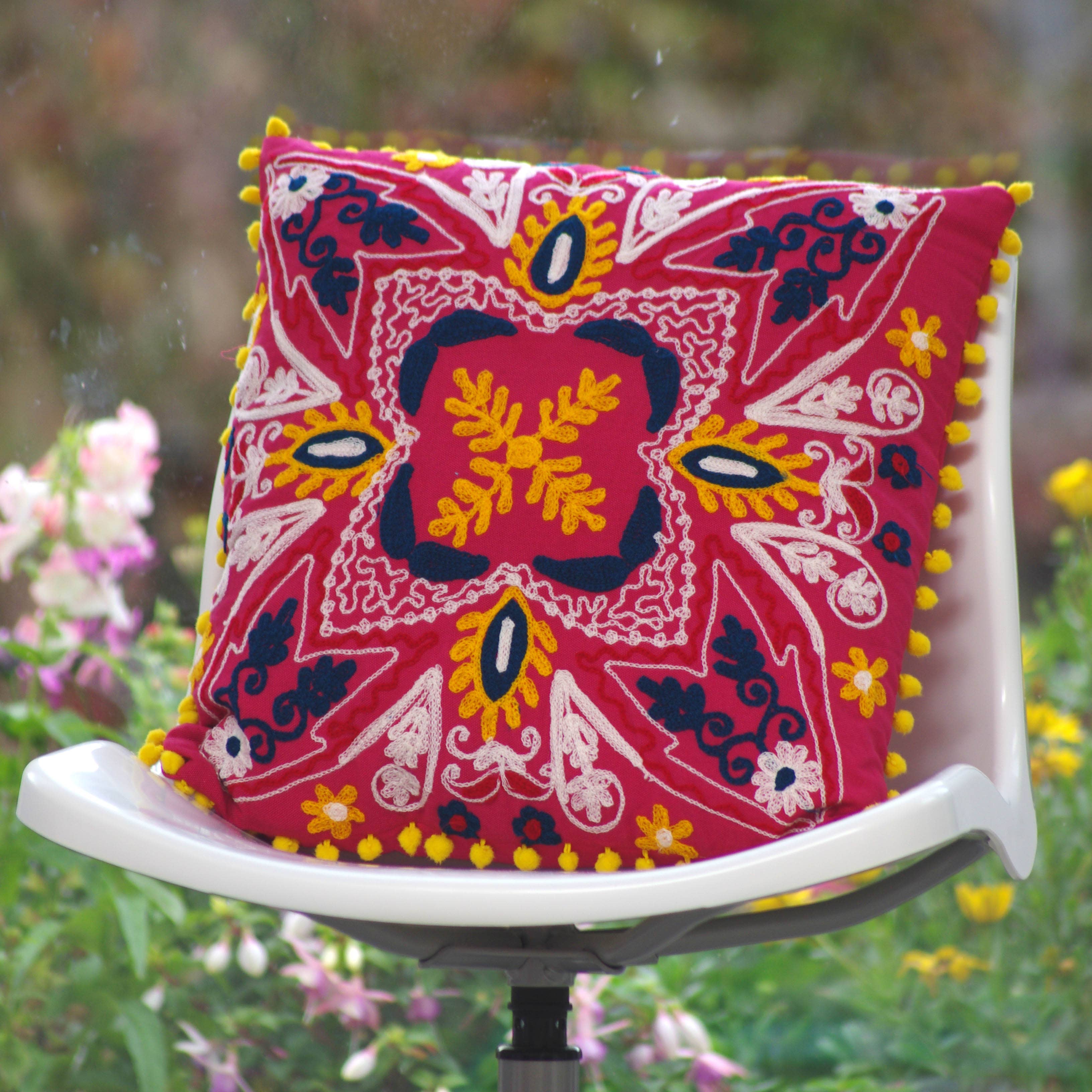 Wholesale Ikat and suzani cushion covers