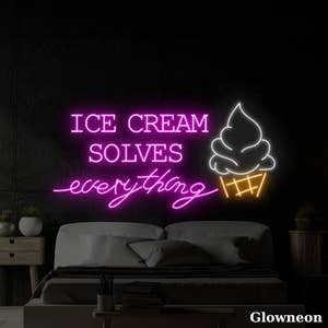 Fake Set of 4 Assorted Single Scoop Ice Cream Cones