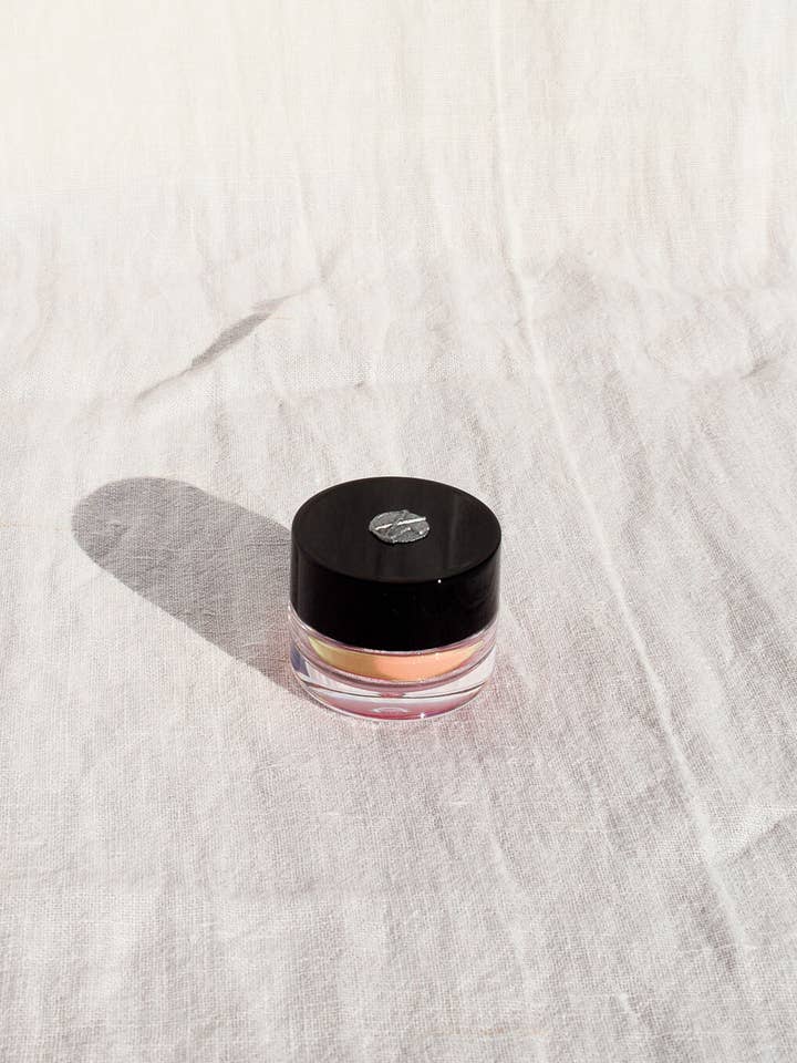 Loose powders for wholesale by Terranian