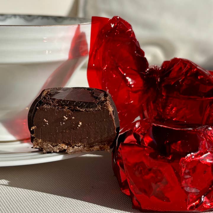 CIOCCOLATO CHIAMBRETTO 1910 - IL CIOCCOLATO DI TORINO - Wholesale Chocolate - Cuneesi al Rhum1