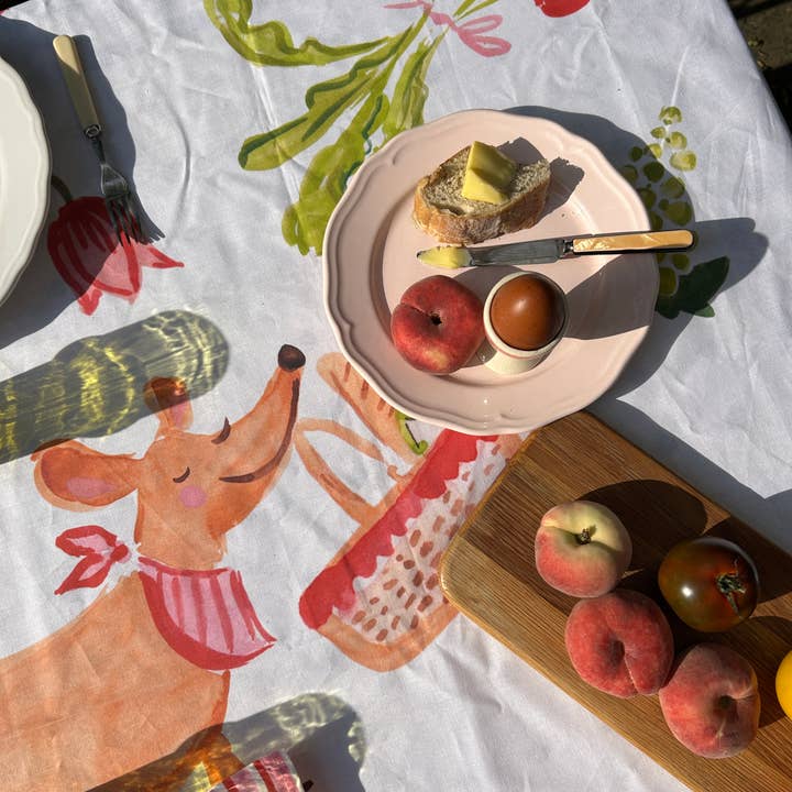 Ofelia Botella – wholesale Tablecloth – The Picnic Parade Tablecloth3