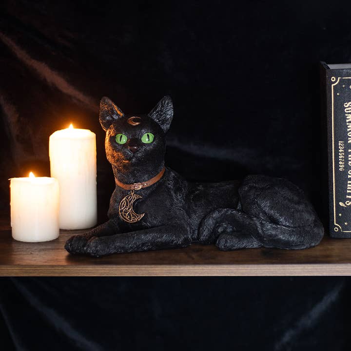Something Different Wholesale - Wholesale Decorative Figurine - Gothic Laying Black Cat Figurine