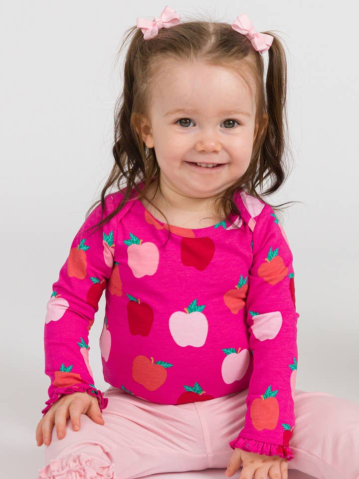 Baby Piger Æblet af Mit Øje Strikket Langærmet Flæse Bodystocking for engroshandel hos RuffleButts + RuggedButts