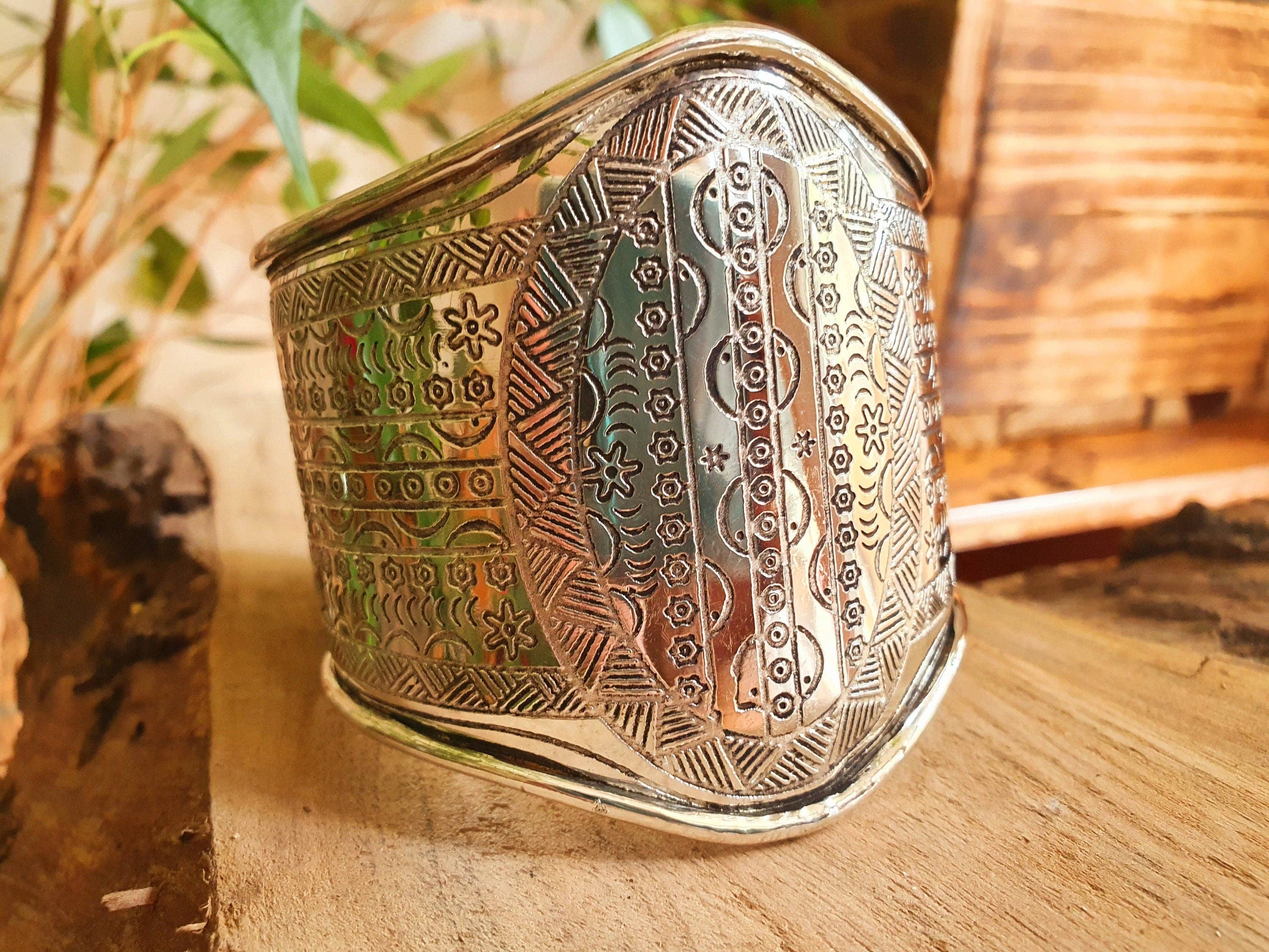 Kaali Boutique - Wholesale Cuff Bracelet - Aztec Silver Cuff Bracelet / Tribal / Inca / Mens / Unisex / Boho / Ethnic / Rustic / Bohemian / Hippie / Gypsy / Jewellery / Adjustable1