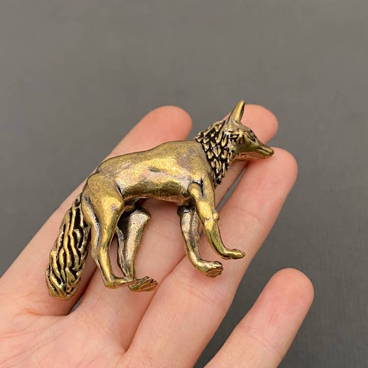 Mio Queena – Großhandel Dekofigur – Messingfuchs Handwerks Desktop-Ornamente Dekoration1