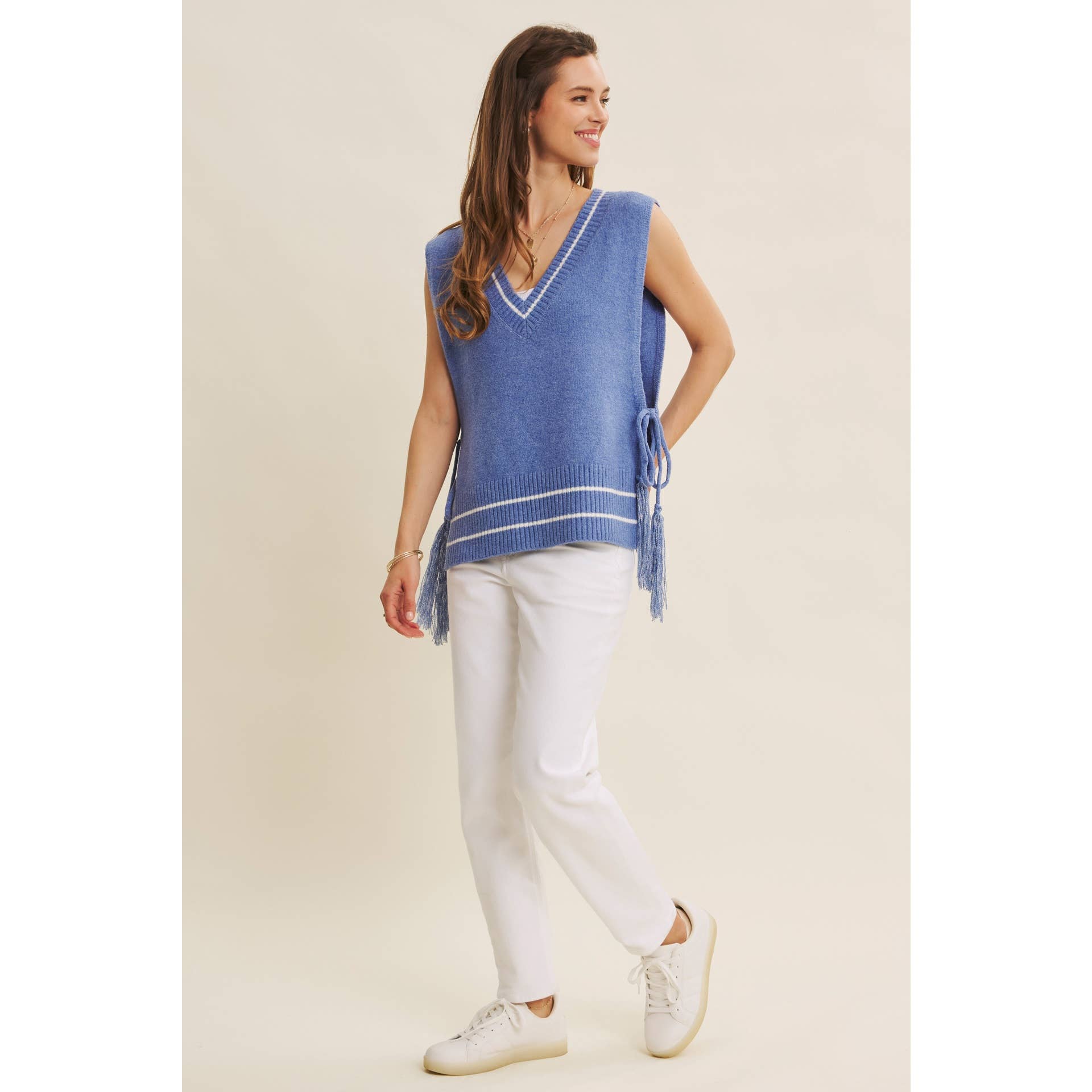 in february - Wholesale Outerwear Poncho - Women's - ECO-FRIENDLY EFFORTLESSLY ESSENTIAL SWEATER PONCHO VEST19